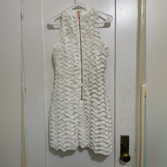 Ted baker serilda ruffle dress in white size 1 US XS - Picture 5 of 6